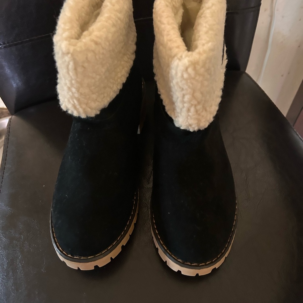 Booties - Picture 2 of 4
